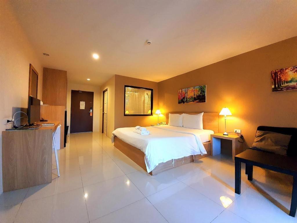 פאטאיה T5 Suites מראה חיצוני תמונה